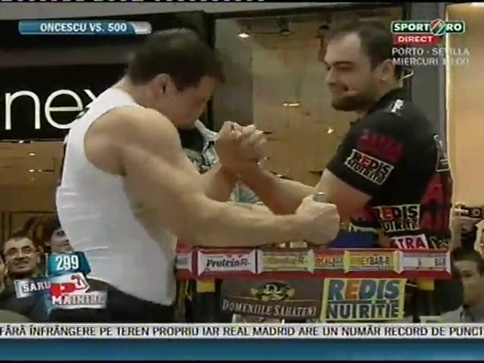 Pro armwrestler vs Pro bodybuilder