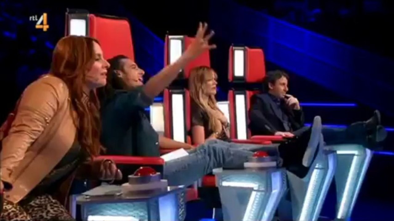 The Voice... he sings like Bob Marley! AMAZING VOICE!