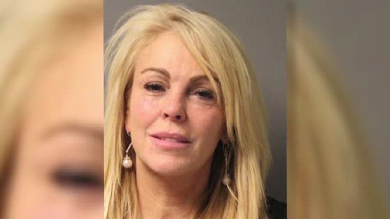 Dina Lohan arrestada