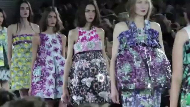 Fashion Week de Londres : le défilé Mary Katrantzou printemps-été 2014