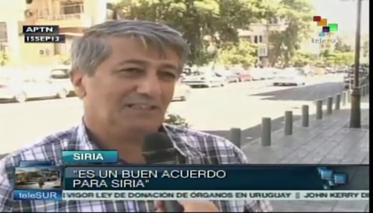 Sirios aprueban acuerdo de desarme de su país negociado por Rusia
