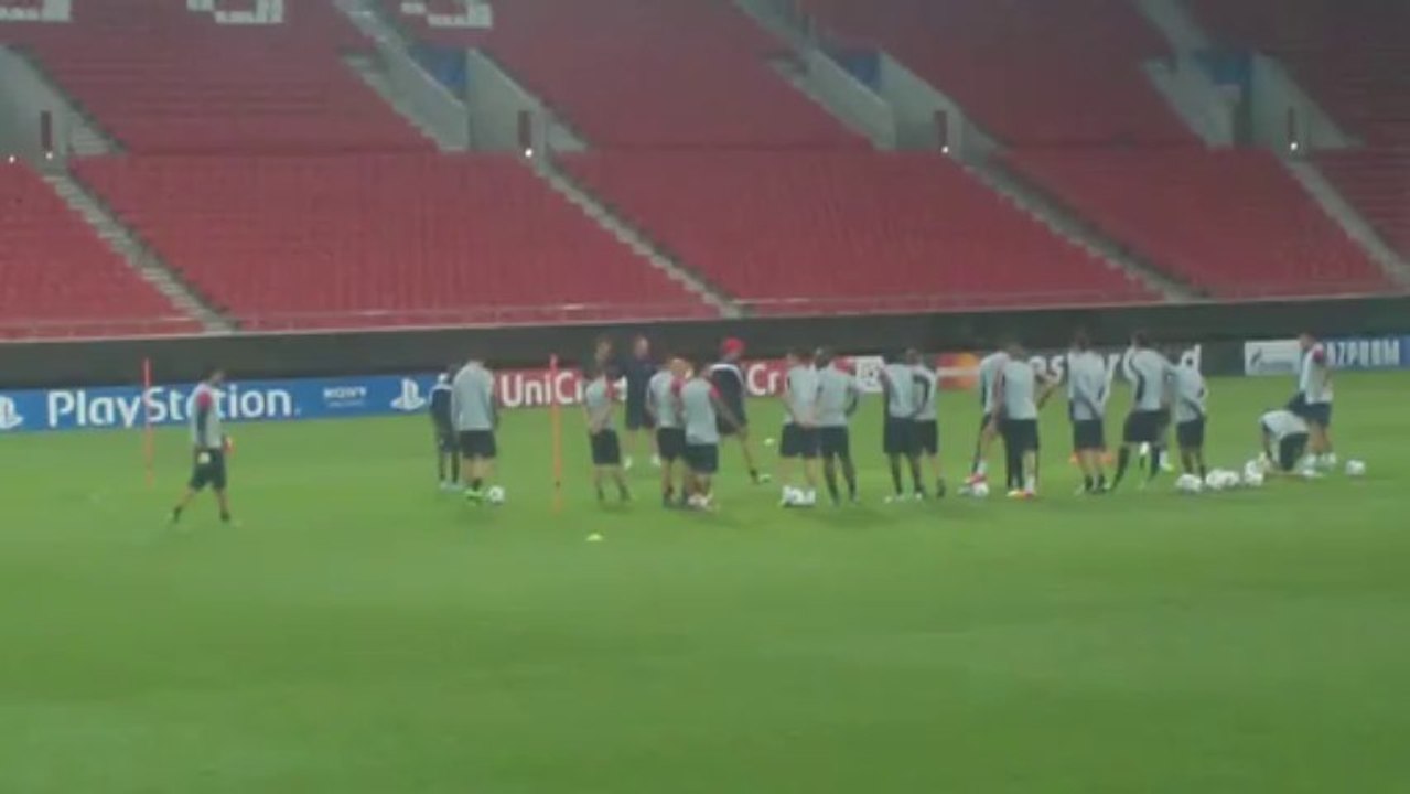 Η προπόνηση της Παρί Σεν-Ζερμέν στο "Γεώργιος Καραϊσκάκης" (2)