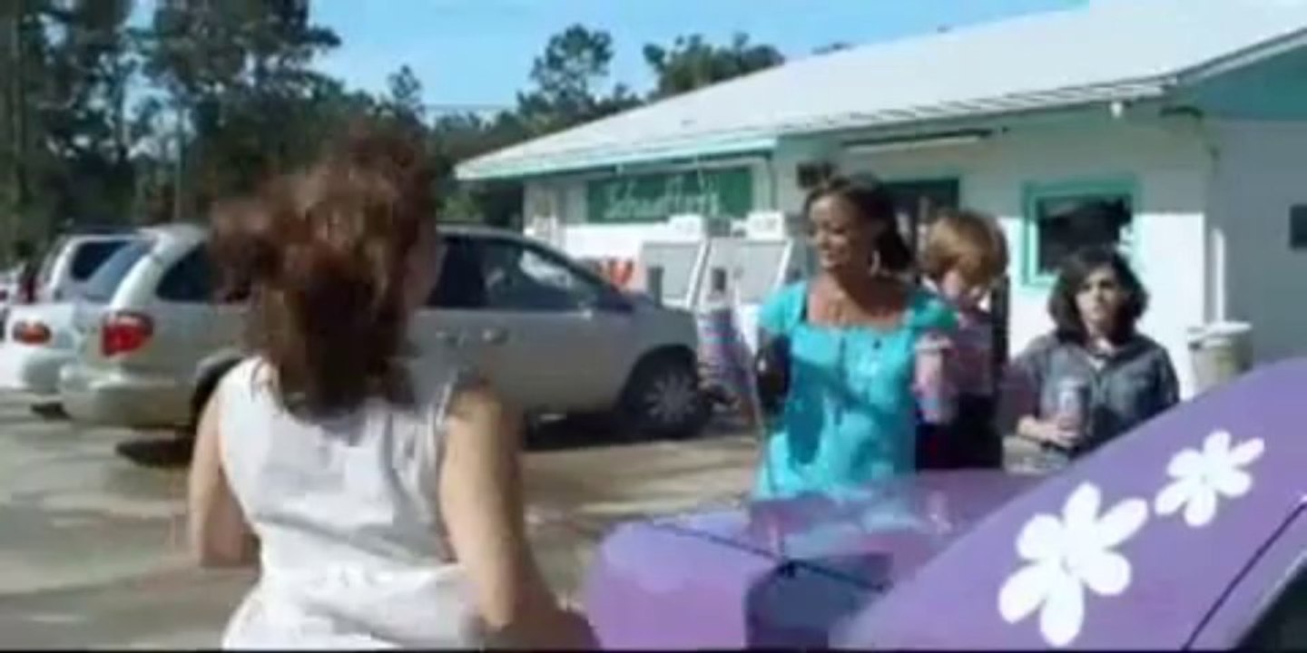 Drool Trailer