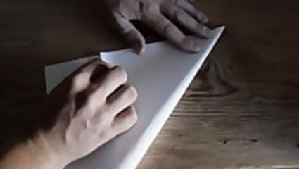 How to let a paper airplane fly indefinitely