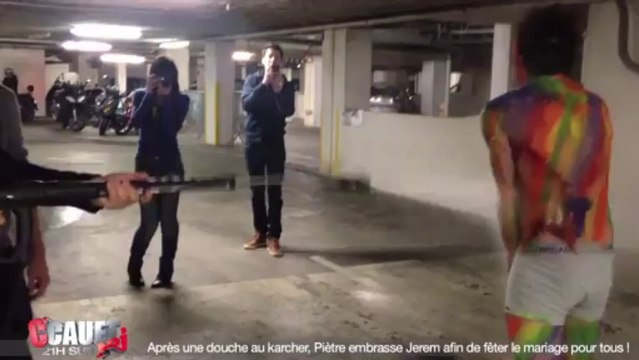 Piètre embrasse Jerem afin de fêter le mariage pour tous - C'Cauet sur NRJ