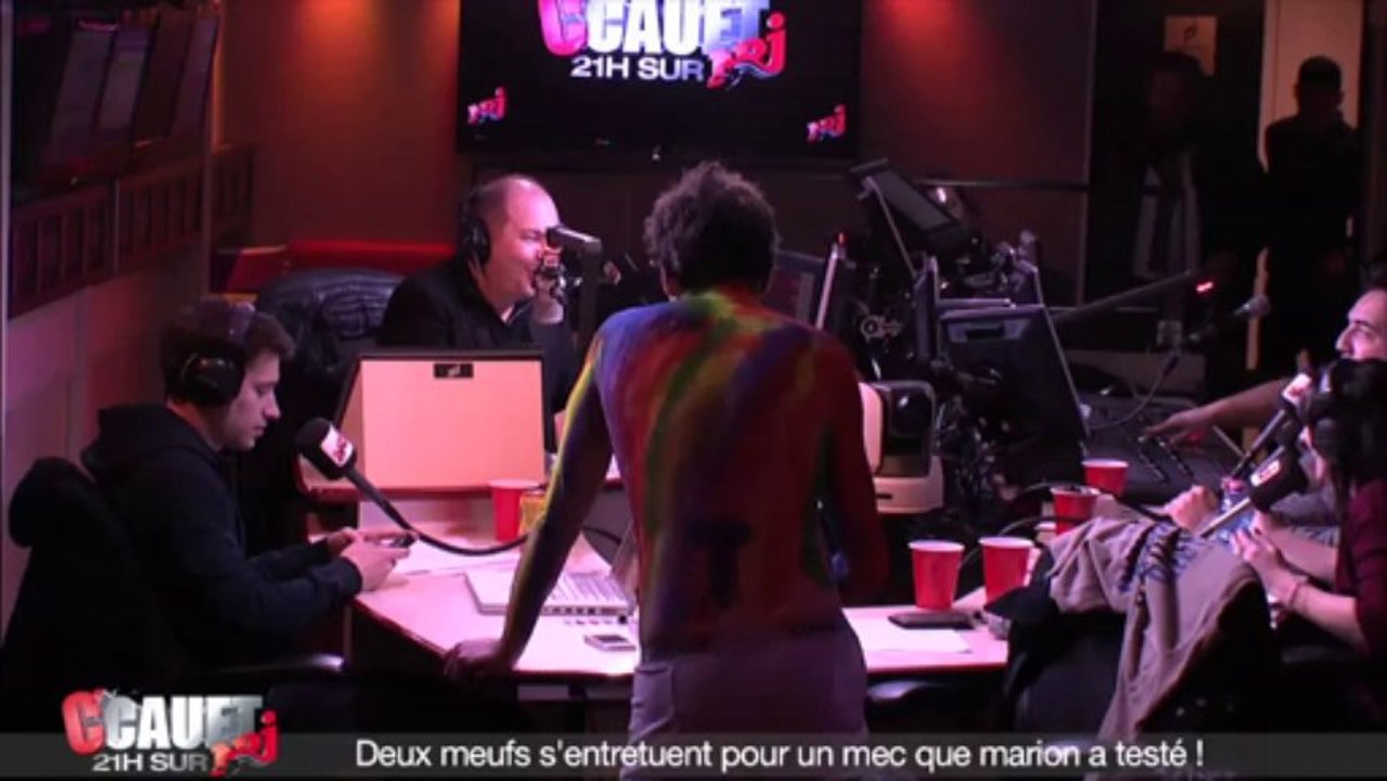 Deux meufs s'entretuent pour un mec que marion a testé !  - C'Cauet sur NRJ