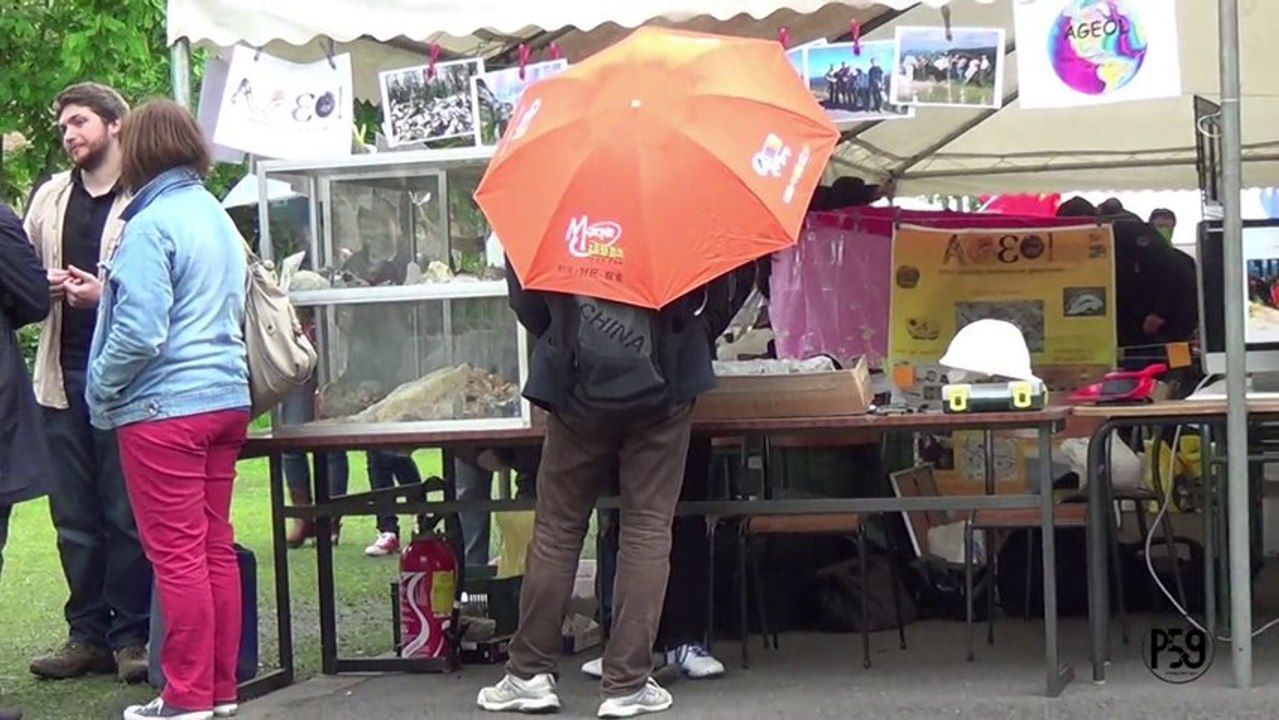 AGEOL - Au stand de Mix'cité de Lille 1 (29/05/2013)