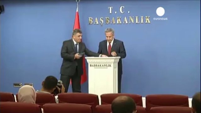 Turchia abbatte elicottero militare siriano al confine