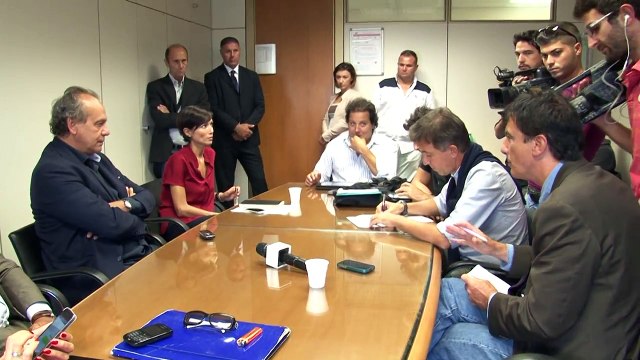 Napoli - Referendum Giustizia, Pdl raccoglie 80mila firme -3- (16.09.13)