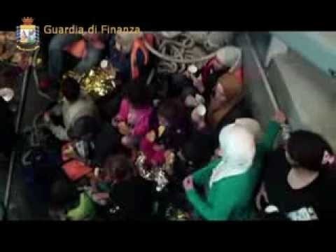 Siracusa - Immigrati, 250 sbarcati in una notte (16.09.13)