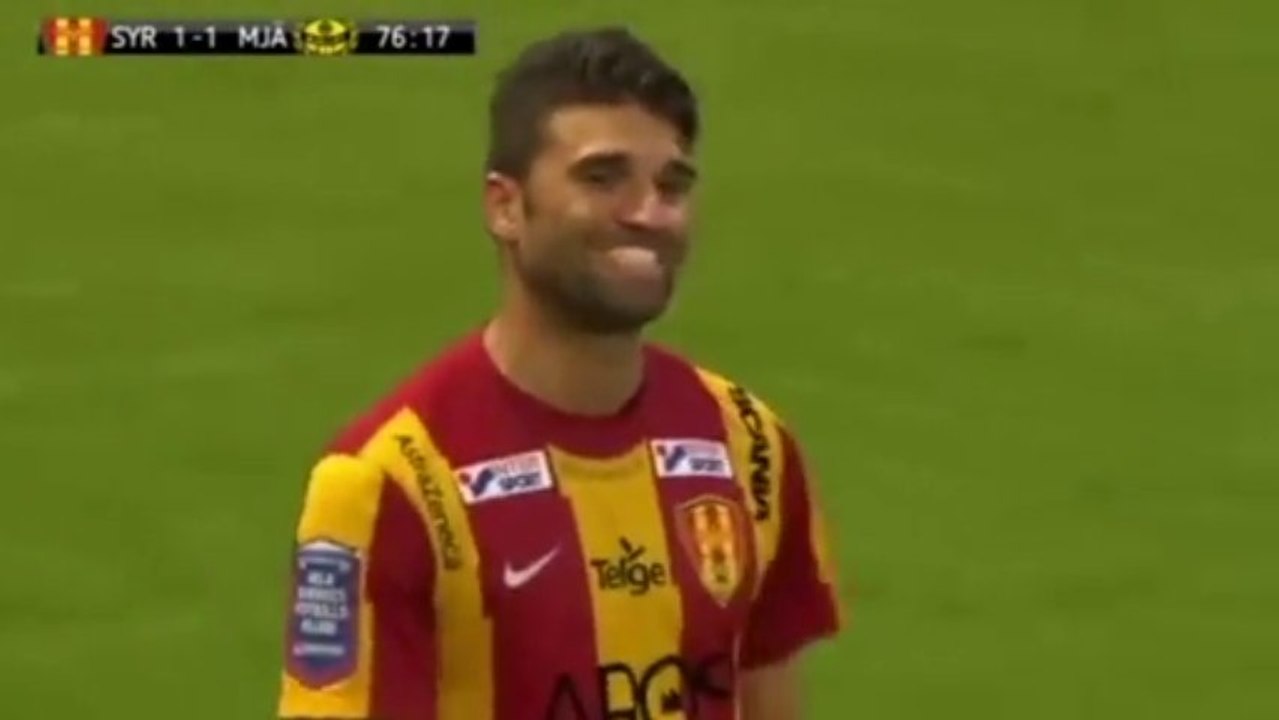 Une reprise de volée sublime façon JPP !