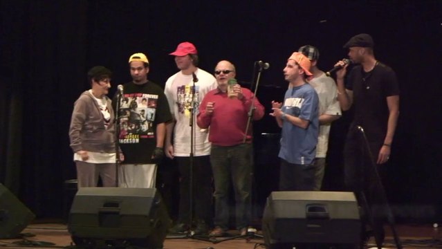 Jacqueline et ses rapeurs « Autour d'une scène ! 2012 »