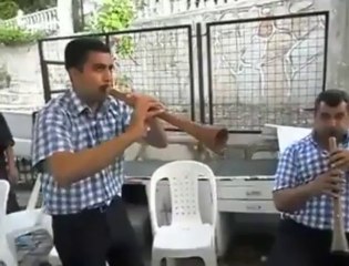 Yatcaz Kalkcaz Davul Zurna ile Çalınırsa