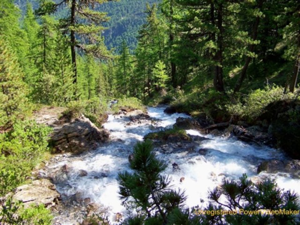 Paysages de nos randos du noir à la couleur