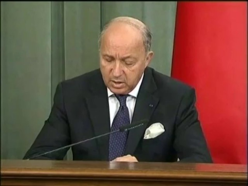 Attaque chimique en Syrie : "Aucun doute sur la responsabilité de Damas", réaffirme Fabius