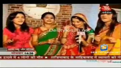 YouTube - mugdha in sbb 12th july 2010