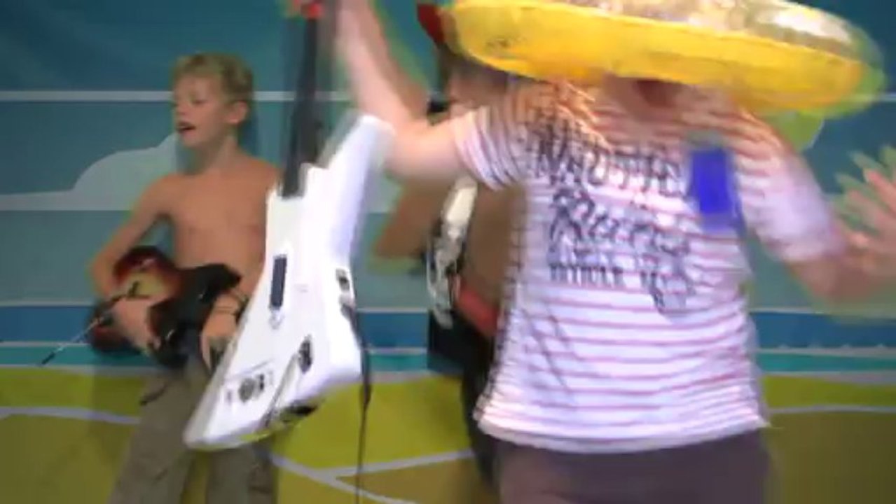 Mini Rock en Clips - La Plage, épisode 2 (c) Alice Morelli