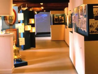 Visite de l'exposition Corato-Grenoble (1988)