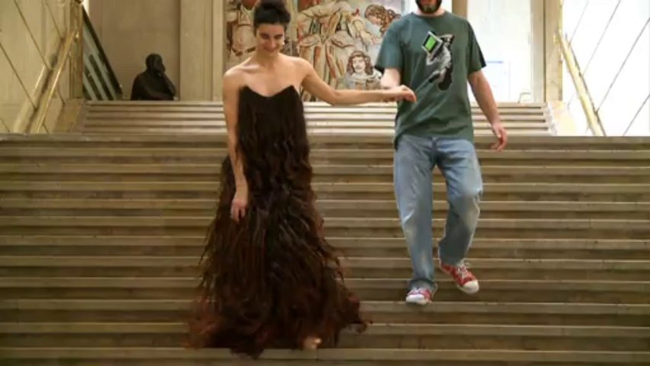 Vue sur les marches : Rosalba Torres Guerrero et Lucas Racasse