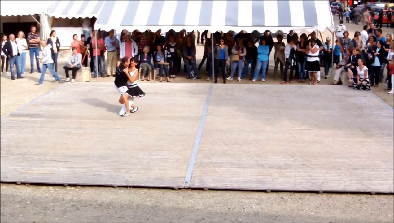FORUM 2013 BACHATA