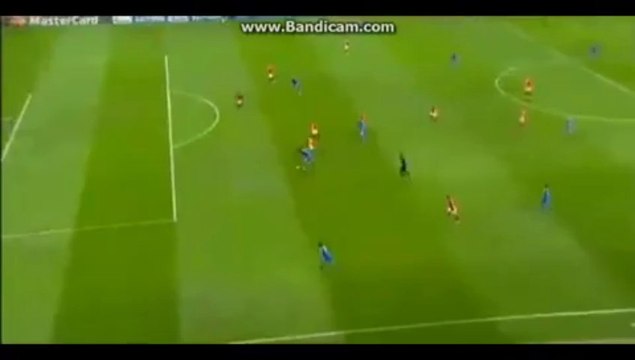 Karim Benzema Second Goal Vs Galatasaray (Galatasaray 1 - 5 Real Madrid) 17.9.2013