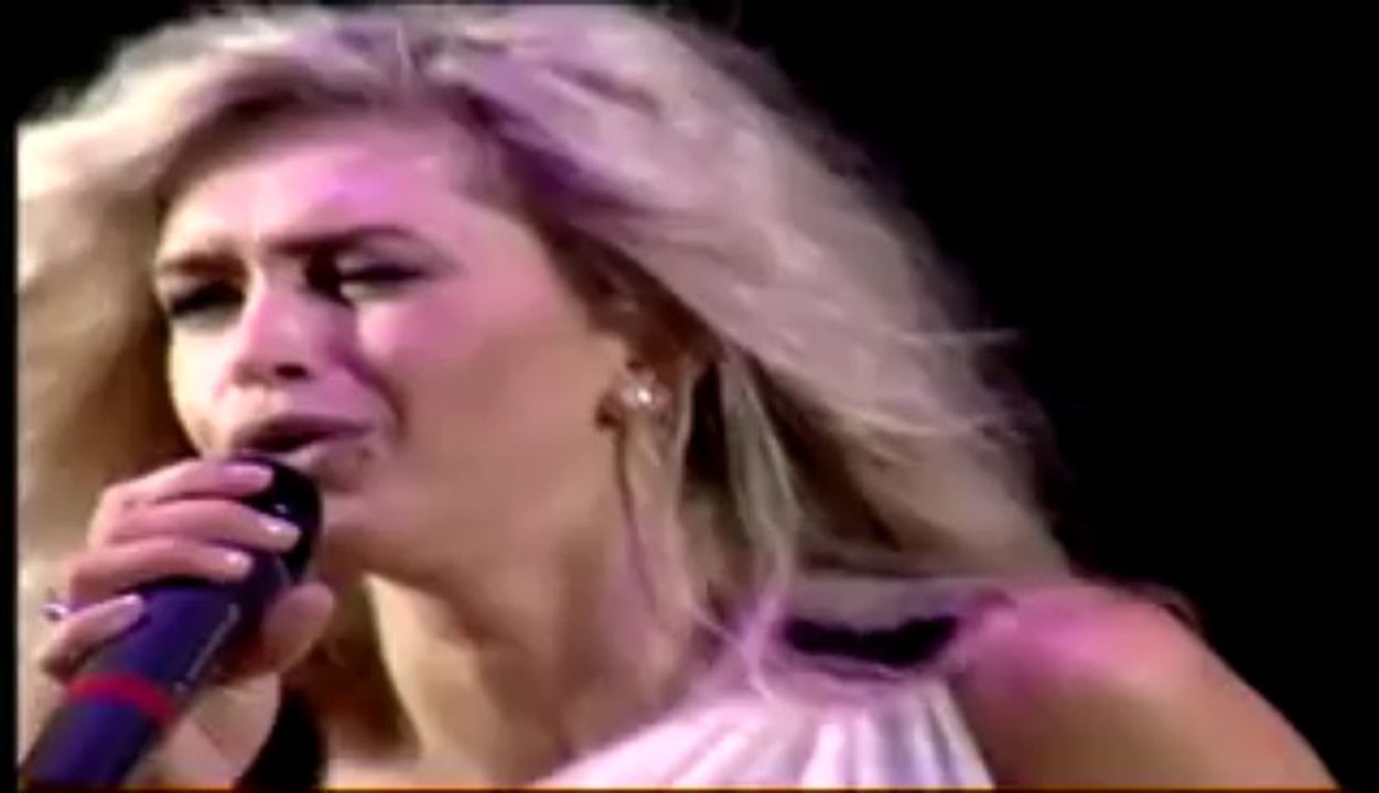 Anais cantando en el festival Kirov