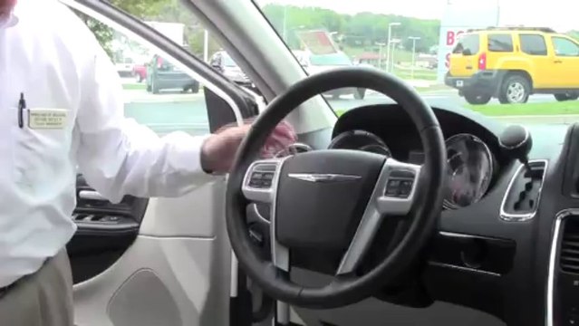 Used 2011 Chrysler Town & Country for sale at Honda Cars of Bellevue...an Omaha Honda Dealer!