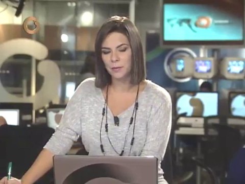 Familiares de reclusos de cárcel de Sabaneta levantan protesta en puente de Maracaibo