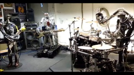 Robots tocando Rock