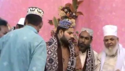 Taaj Poshi Live Program