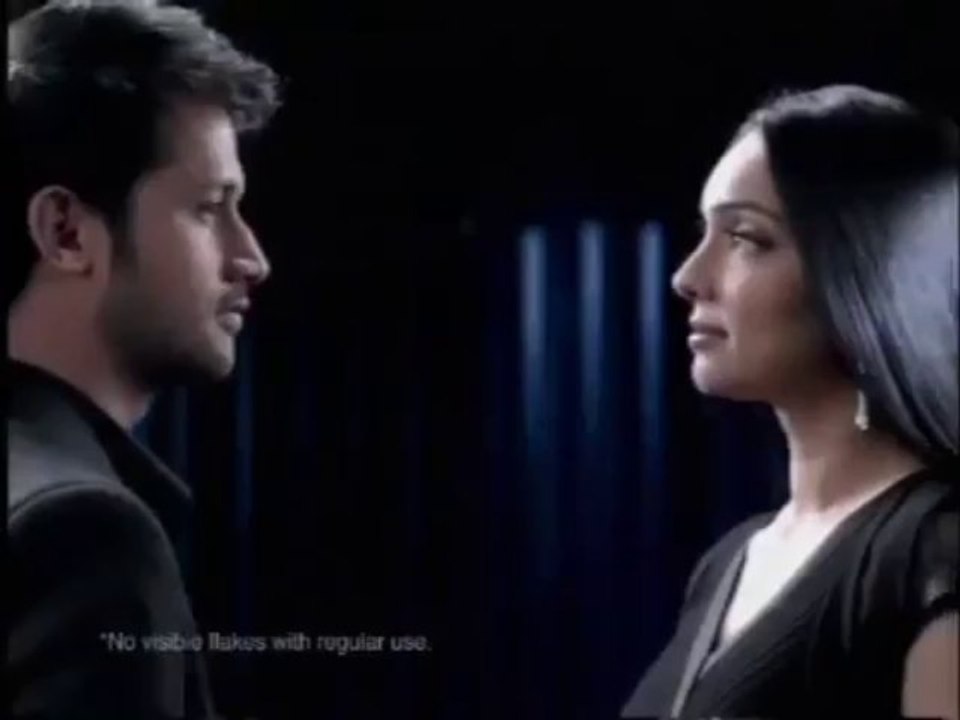 Clear Shampoo Tv Commercial Ad by  Atif Aslam & Aaminah Haq