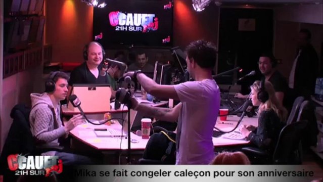 Mika se fait congeler le caleçon pour son anniversaire - C'Cauet sur NRJ