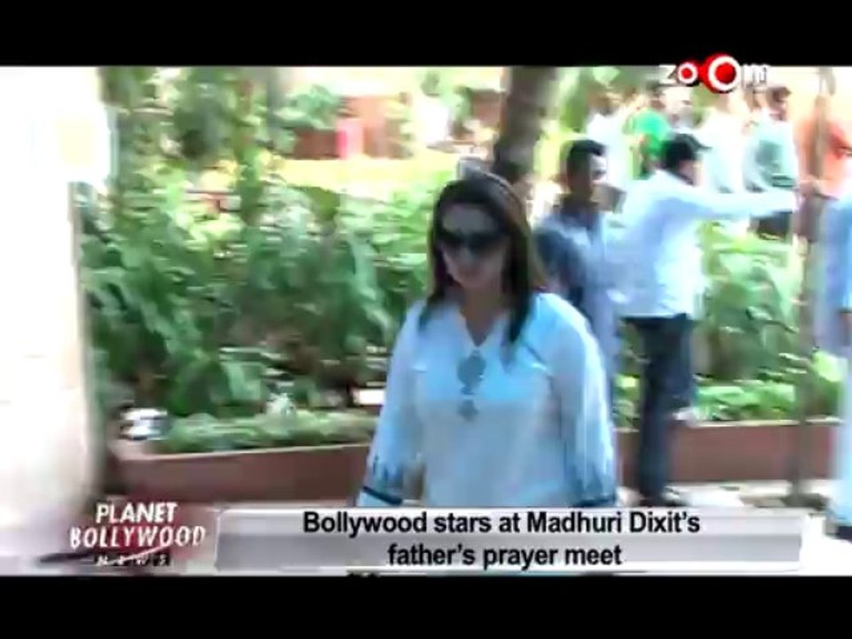 Bollywood stars at Madhuri Dixit's father's prayer meet | Aishwarya Rai Bachchan & Rani