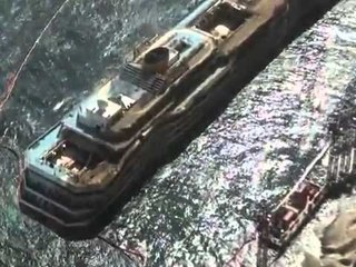 Isola del Giglio - Le fasi della rotazione della Costa Concordia -1- (17.09.13)