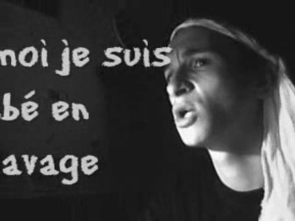 playbax "elle est d'ailleurs"