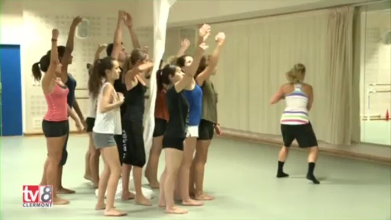 Carte blanche à l’Ecole Municipale de Danse de Clermont-Ferrand…