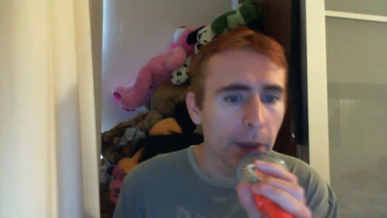 Wiwi égratigne "cater 2 u" de Destiny's Child