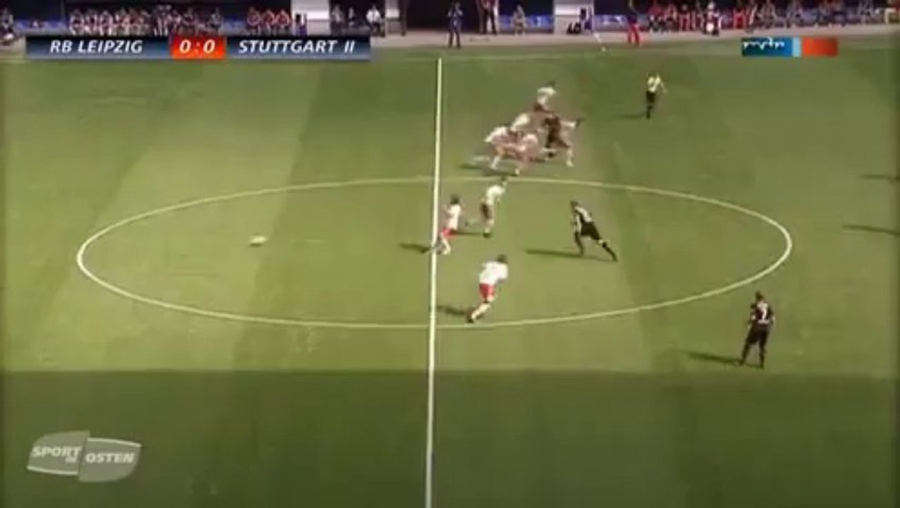 Red Bull Leipzig profit from attacking kick off to score after seven seconds vs Stuttgart II