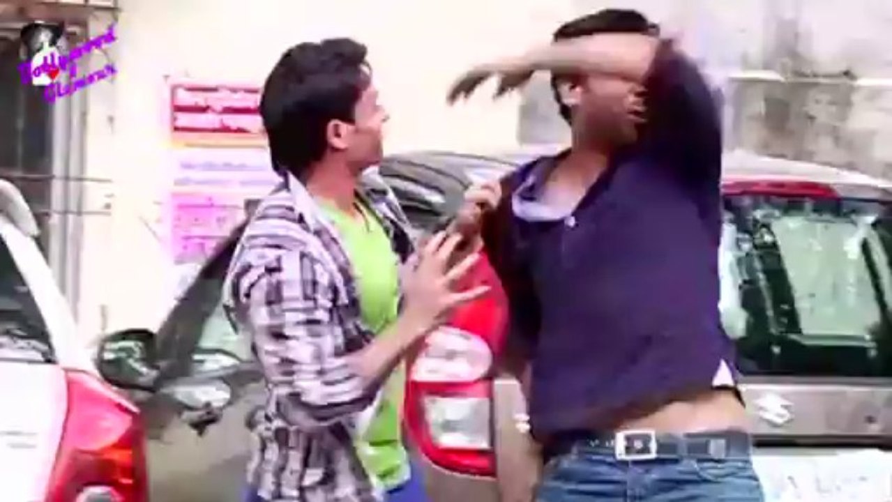 On location of TV Serial 'Meri Bhabhi'- fight against eve-teasing