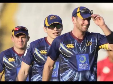 Volts stun Maroons to win CLT20 Qualifier