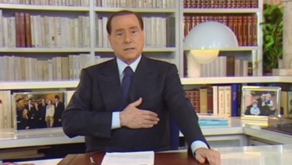 Berlusconi cries "Forza Italia!" vows to stay in politics
