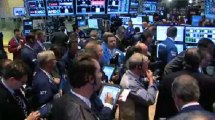 Wall Street rallies as Fed stands pat on stimulus