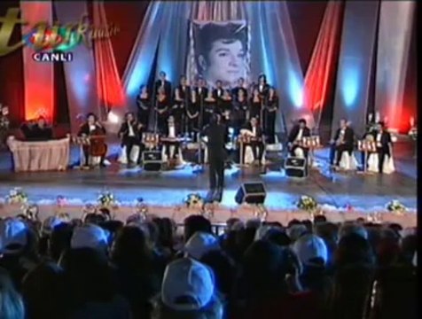 EGE ÜNİVERSİTESİ DTMK Klasik Türk Müziği Korosu-Bir demet yâsemen aşkımın tek hâtırası