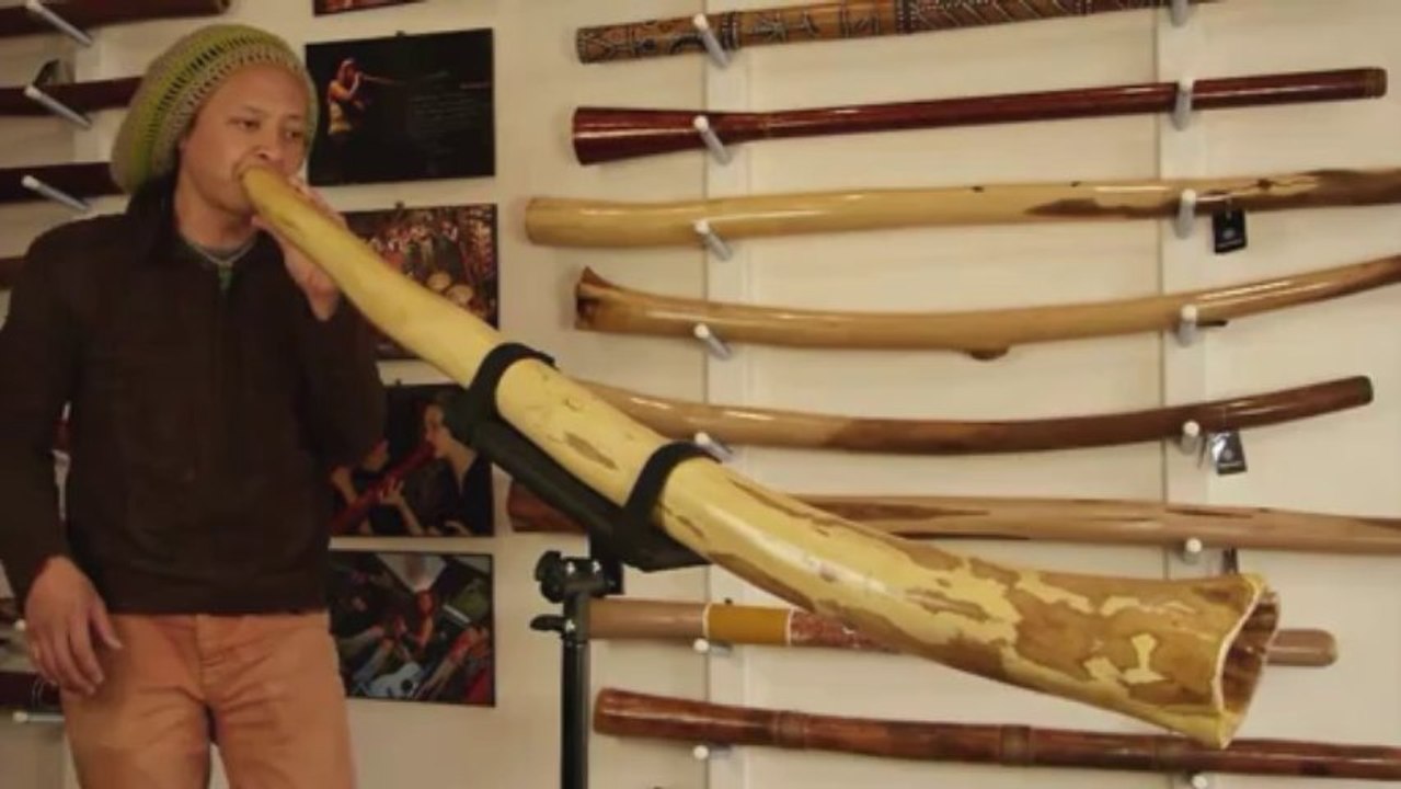Peek through didgeridoo