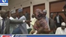 Nigeria : les députés s'échangent des coups