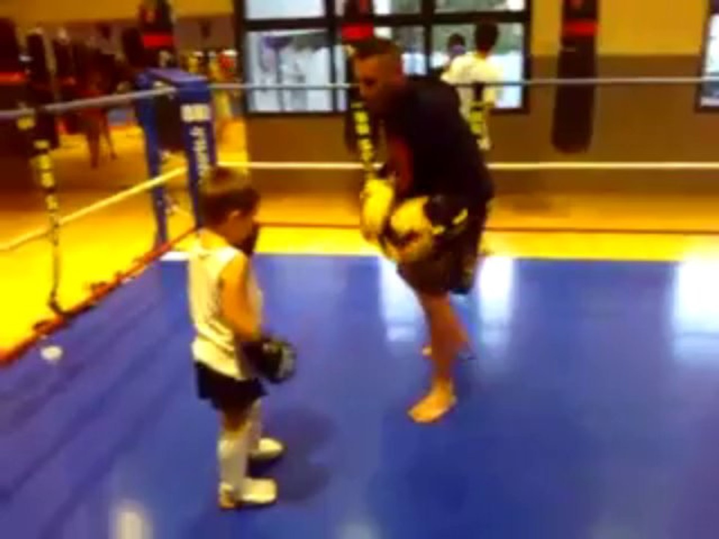 Leçon boxe pédagogique - Kickboxing Club Orangeois