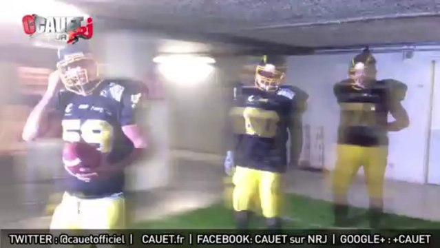 Jeff se fait défoncer par 3 Footballeurs Américain ! - C'Cauet sur NRJ