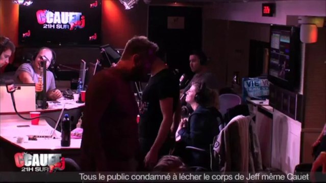 Tous le public condamné à lécher le corps de Jeff même Cauet - C'Cauet sur NRJ