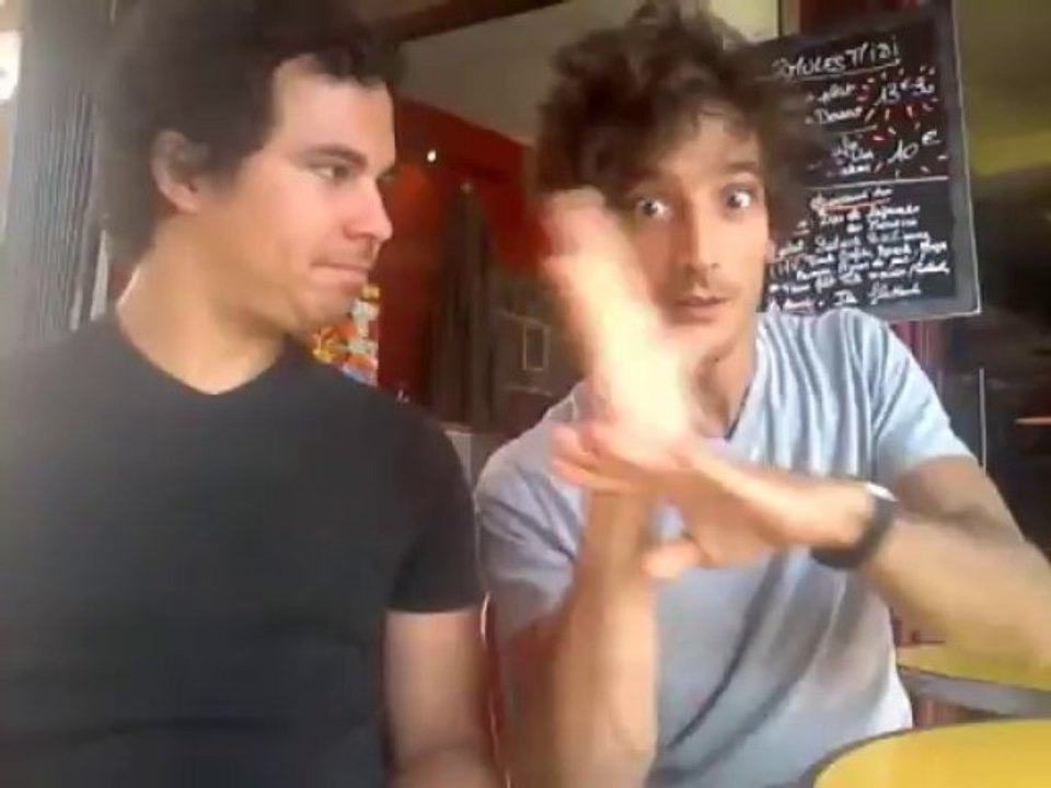 Présentation de l'atelier théâtre en Langue des Signes