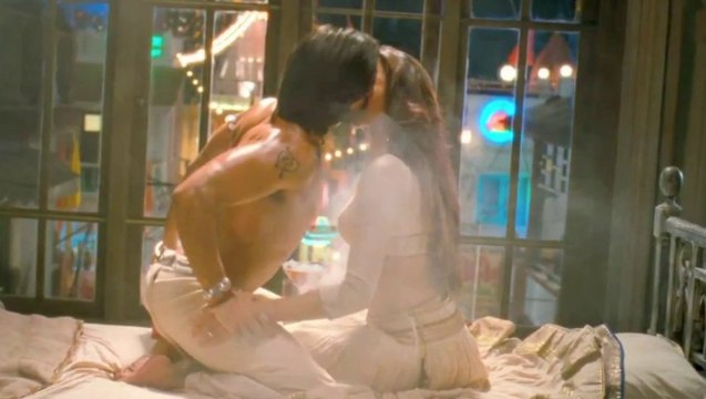 Ranveer Singh Confesses His Love For Deepika Padukone !